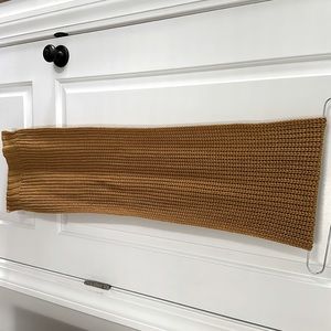 Unisex knit scarf in mustard yellow, Size: long